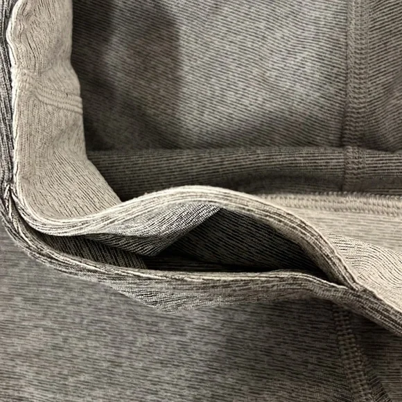 Outdoor Voices Springs 7/8 Leggings Gray Colorblock Yoga Active Size S $78 MSRP - Picture 4 of 7